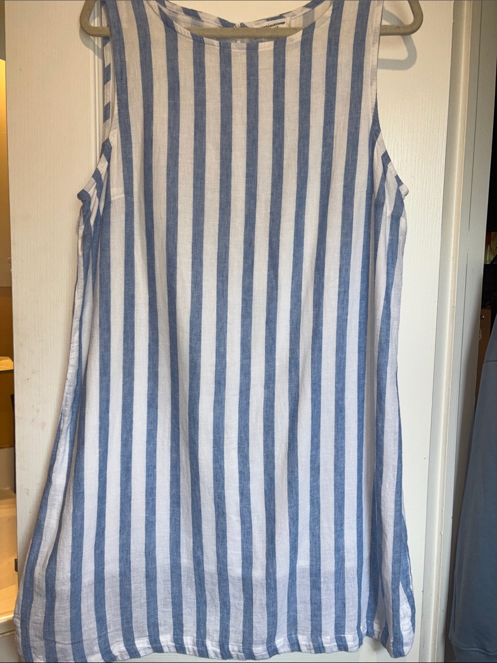 BEACH LUNCH LOUNGE SLEEVELESS DRESS LIGHT BLUE AND WHITE VERTICAL STRIPES
SIZE L
